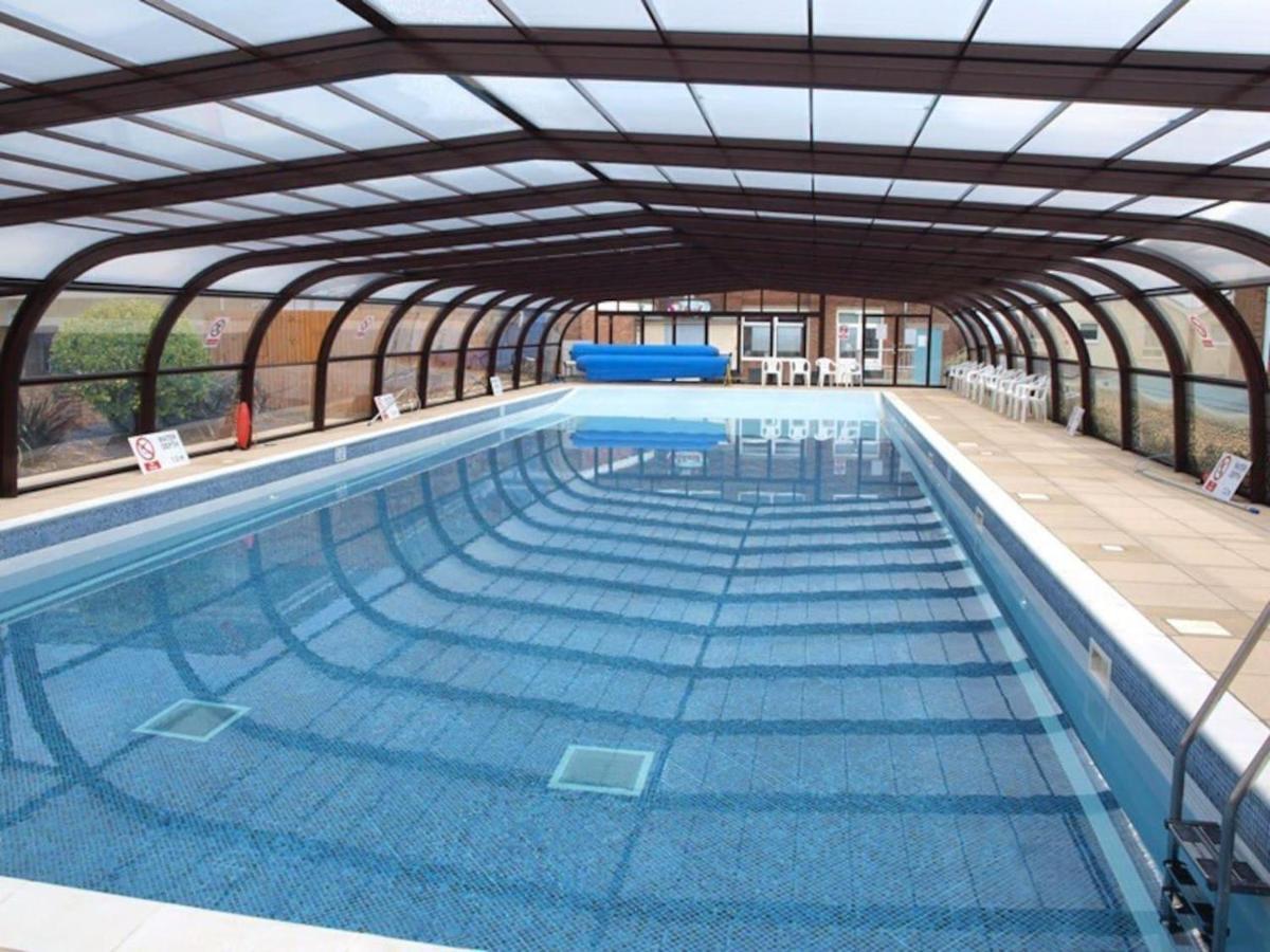 Villa Sea View 3-Bed Heated Pool Eat Bar Kids Park 로웨스터프 외부 사진
